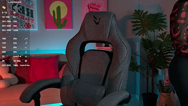 Lana  May online show from November 14, 9:30 am