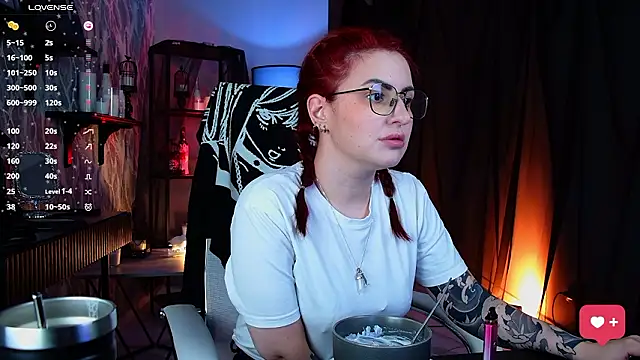 Snapshot of Lana__May chatting on February 26, 8:46 am Lana May online show from February 26, 8:46 am