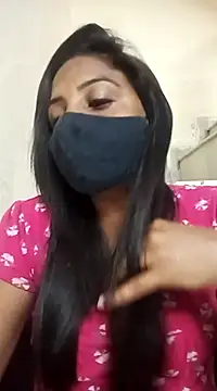 Snapshot of Simran-Simran chatting on December 4, 5:33 pm Simran-Simran online show from December 4, 5:33 pm