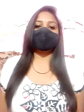 Snapshot of Simran-Simran chatting on January 17, 1:24 pm Simran-Simran online show from January 17, 1:24 pm