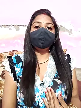 Snapshot of Simran-Simran chatting on February 13, 1:08 am Simran-Simran online show from February 13, 1:08 am