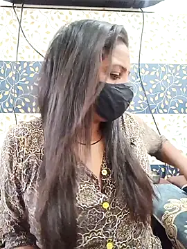 Snapshot of Simran-Simran chatting on March 22, 3:52 am Simran-Simran online show from March 22, 3:52 am