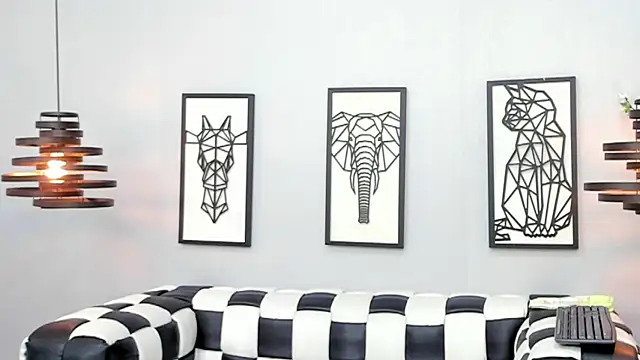 SARAFOXX  online show from January 28, 7:42 pm