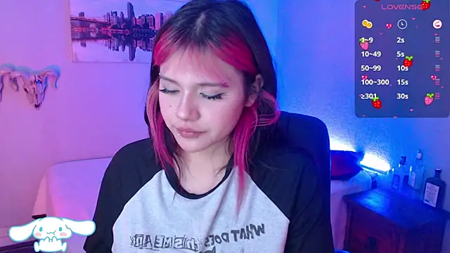 mixie cute online show from January 11, 12:55 am