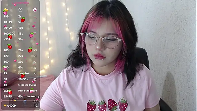 mixie cute online show from January 26, 8:45 pm