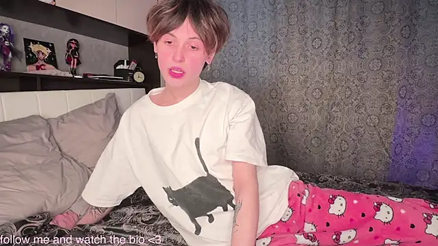 Snapshot of princeofsuccubs chatting on February 28, 3:04 pm princeofsuccubs online show from February 28, 3:04 pm