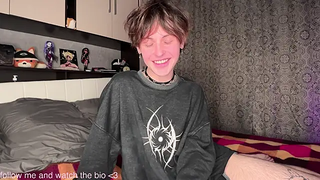 Snapshot of princeofsuccubs chatting on March 8, 6:37 pm princeofsuccubs online show from March 8, 6:37 pm