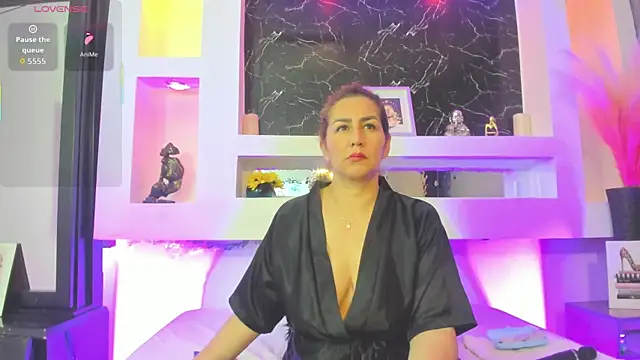 Cinthya mjs online show from February 5, 1:27 pm