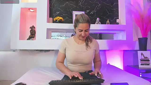 Cinthya mjs online show from February 20, 12:05 pm