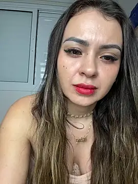 Snapshot of carol_amorim chatting on June 9, 11:38 pm carol amorim online show from June 9, 11:38 pm
