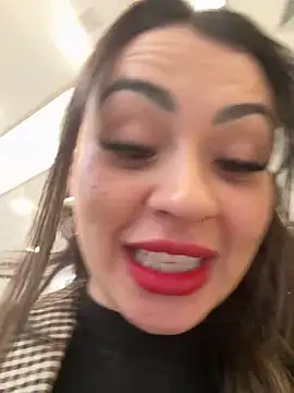 Snapshot of carol_amorim chatting on June 12, 3:44 pm carol amorim online show from June 12, 3:44 pm