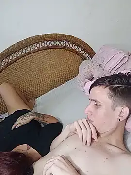 Milfvalesk online show from January 5, 8:00 pm