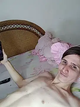 Milfvalesk online show from January 10, 7:32 pm