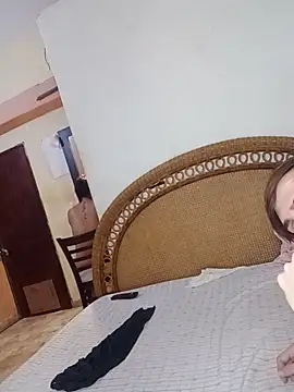 Milfvalesk online show from March 8, 6:47 pm