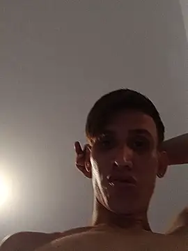 Milfvalesk online show from September 18, 10:23 pm