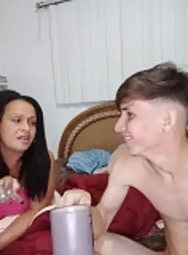 Milfvalesk online show from October 22, 2:34 am