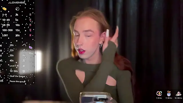 Avril Pearly  online show from February 24, 10:46 am