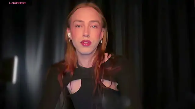 Snapshot of Avril_Pearly_ chatting on May 31, 6:42 pm Avril Pearly online show from May 31, 6:42 pm