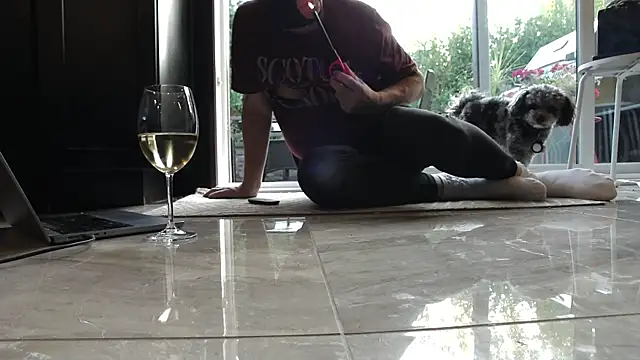 Toy-Daddy online show from October 18, 9:04 pm