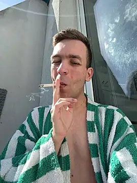 nickdtr online show from April 25, 9:34 am