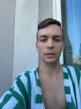 nickdtr online show from April 28, 12:54 pm