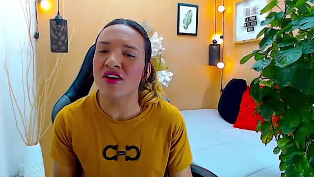 aslyhernandez 7 online show from September 10, 11:54 am