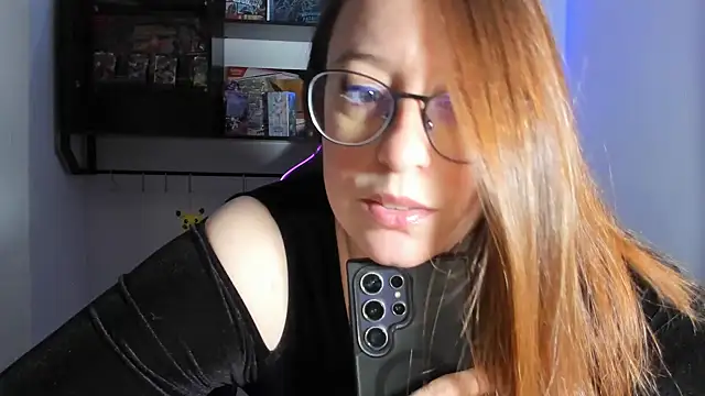 Snapshot of MarieSkyler_ chatting on January 13, 9:20 pm MarieSkyler online show from January 13, 9:20 pm