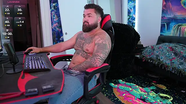 Snapshot of B_The_Creator_X chatting on November 8, 12:44 am B The Creator X online show from November 8, 12:44 am