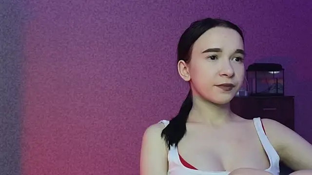 Snapshot of LilithStrangfor chatting on April 14, 8:59 pm LilithStrangfor online show from April 14, 8:59 pm