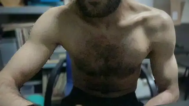 Snapshot of P4RtYBOII92 chatting on October 23, 5:01 pm P4RtYBOII92 online show from October 23, 5:01 pm