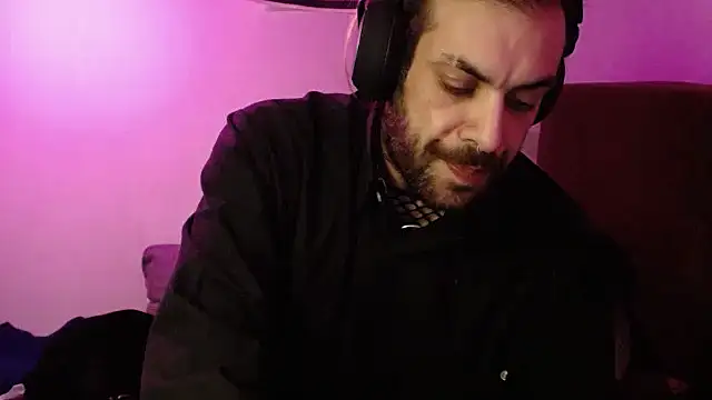 P4RtYBOII92 online show from March 9, 7:18 pm