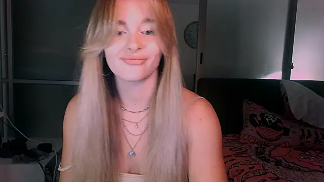 Snapshot of Eva_Jaya chatting on October 18, 11:33 am Eva Jaya online show from October 18, 11:33 am