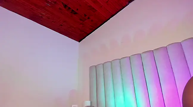 briannajackson  online show from February 24, 6:26 pm