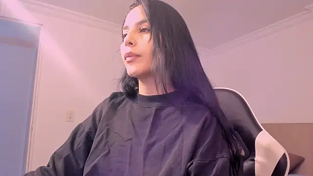  miaquevedo  online show from July 21, 3:58 pm