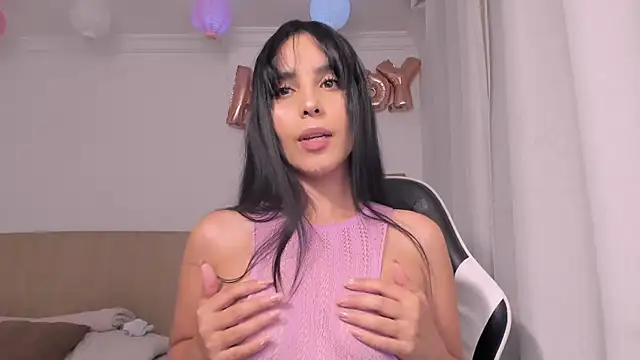  miaquevedo  online show from July 25, 9:12 pm