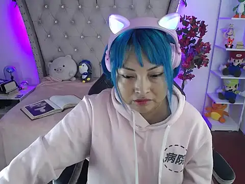 Shaddycute  online show from January 27, 6:41 pm