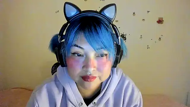 Shaddycute  online show from October 8, 2:53 am