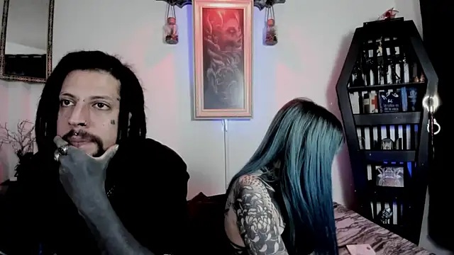 Snapshot of DimmuandDarkness chatting on June 23, 6:11 am DimmuandDarkness online show from June 23, 6:11 am