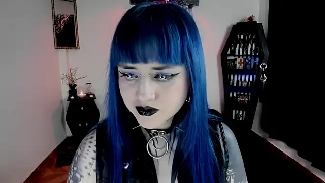 Snapshot of DimmuandDarkness chatting on July 16, 10:10 am DimmuandDarkness online show from July 16, 10:10 am