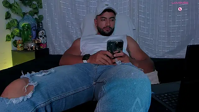 Jaxxon  online show from September 12, 12:00 am