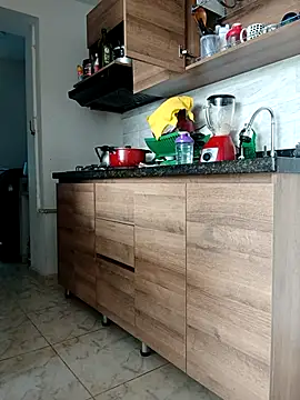 Snapshot of LEIRIS_Y_FRED_01 chatting on November 9, 2:59 pm LEIRIS Y FRED 01 online show from November 9, 2:59 pm