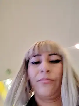 florecita9 online show from December 29, 9:09 pm