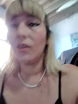 florecita9 online show from March 2, 6:08 pm