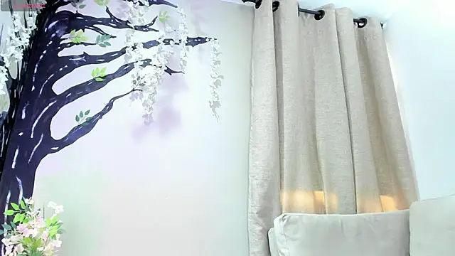  nina sweet online show from November 15, 1:40 pm