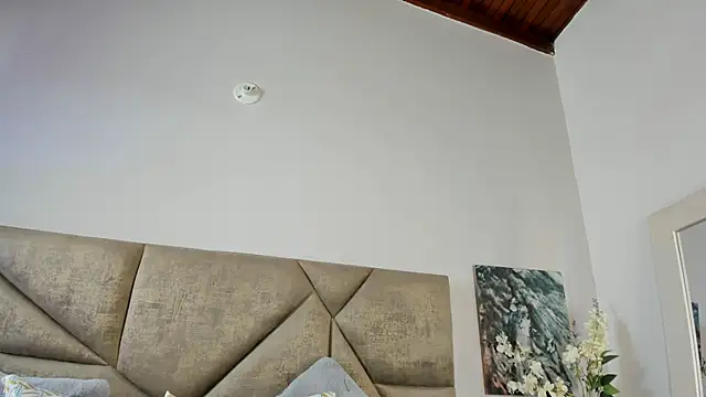 Snapshot of Salomesimos1 chatting on January 14, 5:56 pm Salomesimos1 online show from January 14, 5:56 pm