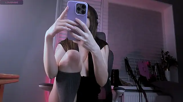 Snapshot of hype_meal_home chatting on December 17, 9:32 pm hype meal home online show from December 17, 9:32 pm