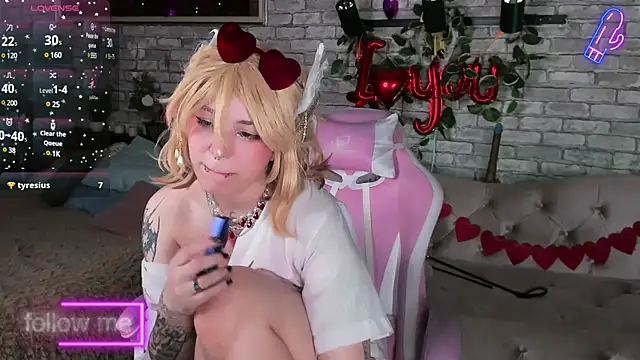 Snapshot of Alex_Howell chatting on February 9, 2:49 am Alex Howell online show from February 9, 2:49 am