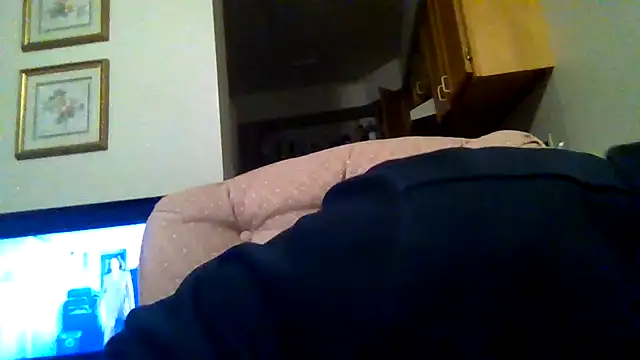 kollzCloudzz online show from May 1, 6:12 pm