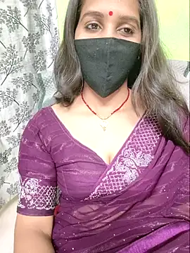 Snapshot of SVsexyCOUPAL chatting on May 6, 2:33 pm SVsexyCOUPAL online show from May 6, 2:33 pm