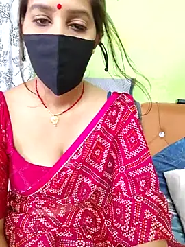 Snapshot of SVsexyCOUPAL chatting on June 10, 1:39 am SVsexyCOUPAL online show from June 10, 1:39 am